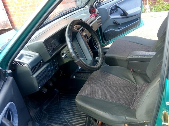 Зеленый ВАЗ 21099, объемом двигателя 1.5 л и пробегом 0 тыс. км за 1900 $, фото 5 на Automoto.ua