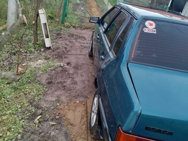 Зеленый ВАЗ 21099, объемом двигателя 1.5 л и пробегом 280 тыс. км за 600 $, фото 6 на Automoto.ua