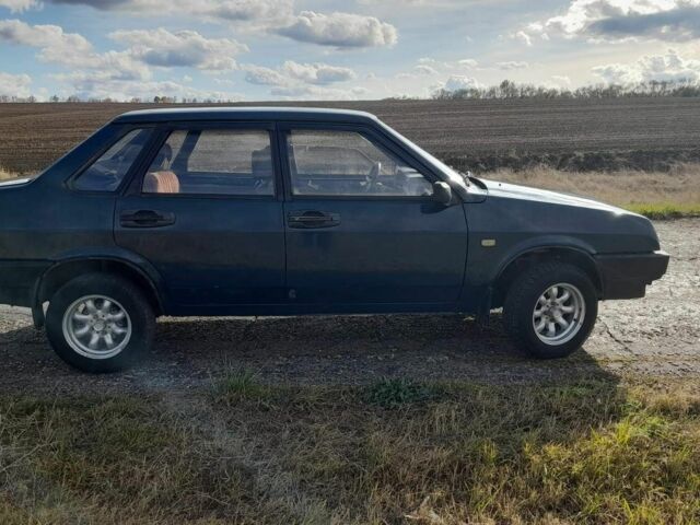 Зеленый ВАЗ 21099, объемом двигателя 1 л и пробегом 2 тыс. км за 1400 $, фото 3 на Automoto.ua