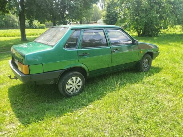 Зелений ВАЗ 21099, об'ємом двигуна 0 л та пробігом 100 тис. км за 1000 $, фото 1 на Automoto.ua