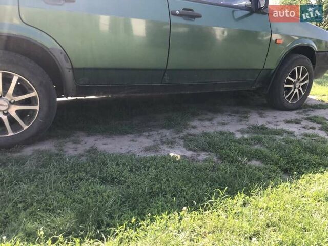 Зеленый ВАЗ 21099, объемом двигателя 1.5 л и пробегом 322 тыс. км за 1500 $, фото 8 на Automoto.ua