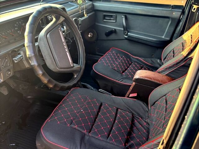 Зеленый ВАЗ 21099, объемом двигателя 1.5 л и пробегом 352 тыс. км за 2000 $, фото 4 на Automoto.ua