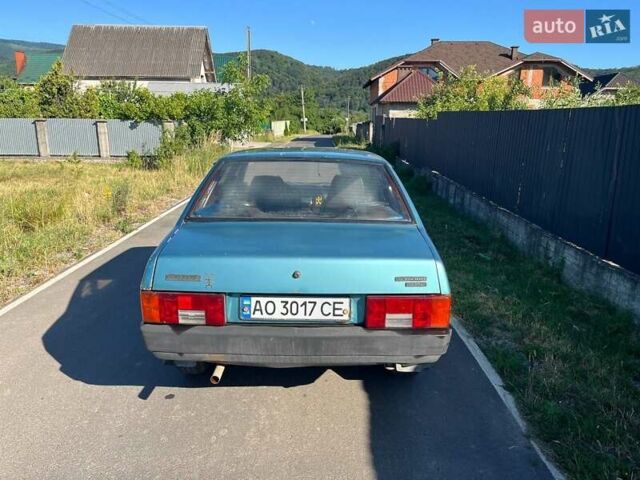 Зеленый ВАЗ 21099, объемом двигателя 1.5 л и пробегом 290 тыс. км за 1100 $, фото 1 на Automoto.ua