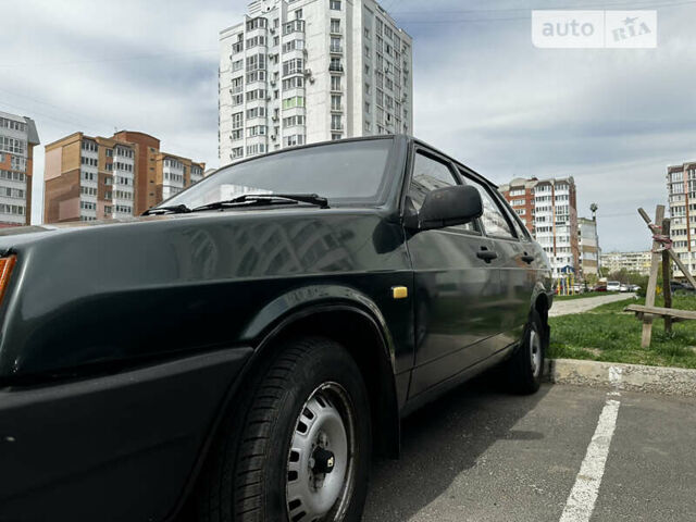 Зеленый ВАЗ 21099, объемом двигателя 1.6 л и пробегом 100 тыс. км за 1500 $, фото 3 на Automoto.ua
