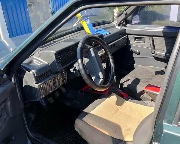 Зелений ВАЗ 21099, об'ємом двигуна 1.5 л та пробігом 200 тис. км за 1420 $, фото 4 на Automoto.ua