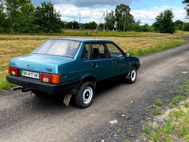 Зеленый ВАЗ 21099, объемом двигателя 1.5 л и пробегом 240 тыс. км за 1100 $, фото 3 на Automoto.ua