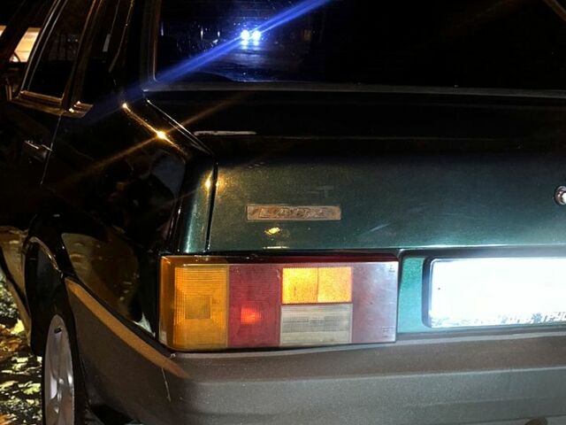 Зелений ВАЗ 21099, об'ємом двигуна 1.5 л та пробігом 355 тис. км за 1900 $, фото 1 на Automoto.ua