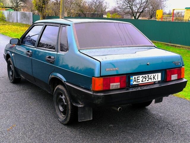 Зеленый ВАЗ 21099, объемом двигателя 1.5 л и пробегом 300 тыс. км за 833 $, фото 3 на Automoto.ua