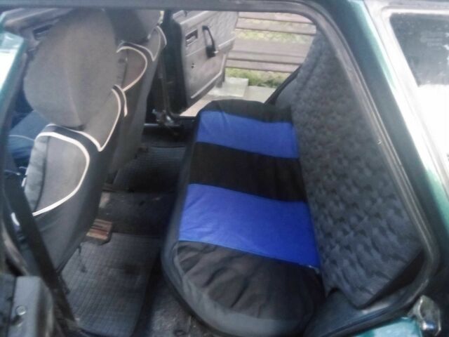 Зеленый ВАЗ 21099, объемом двигателя 1.5 л и пробегом 300 тыс. км за 850 $, фото 3 на Automoto.ua