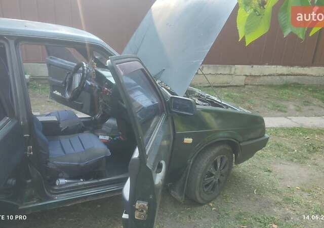 Зелений ВАЗ 21099, об'ємом двигуна 1.5 л та пробігом 201 тис. км за 900 $, фото 7 на Automoto.ua