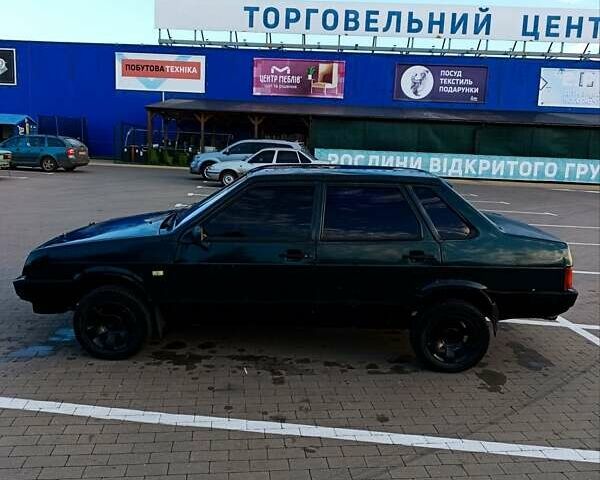 Зеленый ВАЗ 21099, объемом двигателя 1.6 л и пробегом 77 тыс. км за 1100 $, фото 1 на Automoto.ua