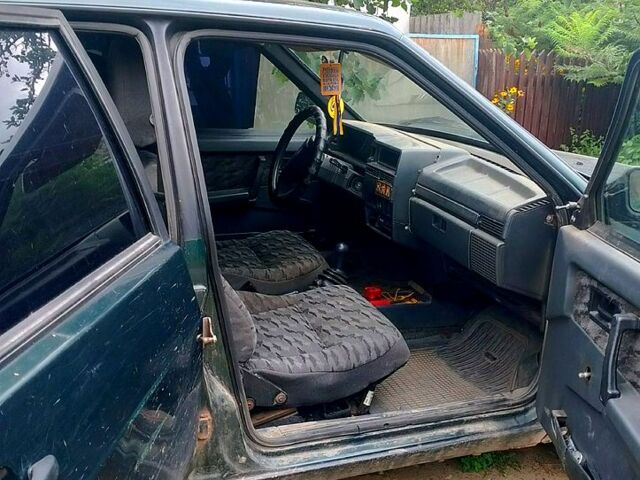 Зеленый ВАЗ 21099, объемом двигателя 1.5 л и пробегом 232 тыс. км за 1000 $, фото 4 на Automoto.ua