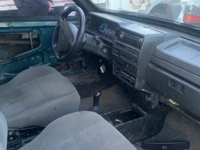 Зеленый ВАЗ 21099, объемом двигателя 1.3 л и пробегом 777 тыс. км за 800 $, фото 3 на Automoto.ua