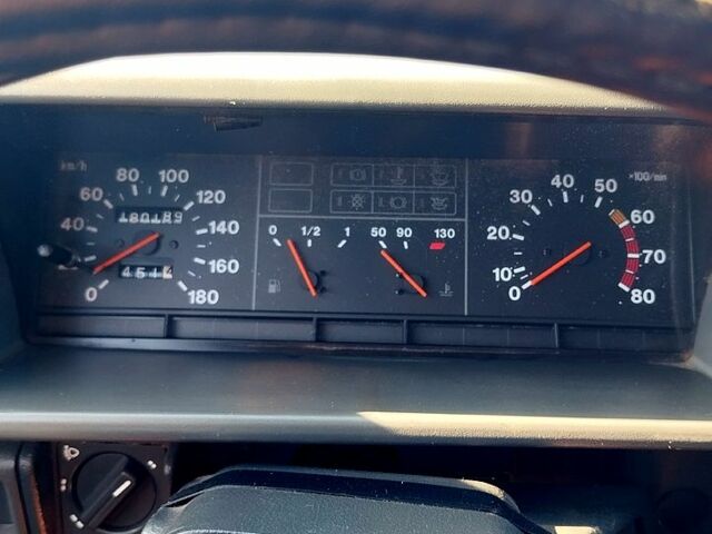 Зеленый ВАЗ 21099, объемом двигателя 1.5 л и пробегом 180 тыс. км за 1500 $, фото 4 на Automoto.ua