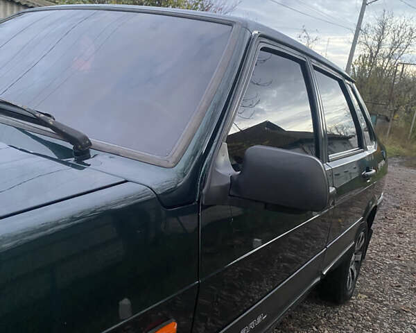 Зеленый ВАЗ 21099, объемом двигателя 1.5 л и пробегом 177 тыс. км за 1900 $, фото 3 на Automoto.ua