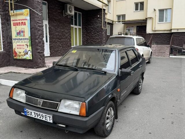 Зелений ВАЗ 21099, об'ємом двигуна 1.5 л та пробігом 407 тис. км за 1650 $, фото 2 на Automoto.ua