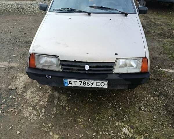 Зеленый ВАЗ 21099, объемом двигателя 1.5 л и пробегом 399 тыс. км за 470 $, фото 1 на Automoto.ua