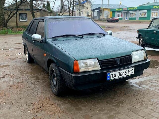 Зелений ВАЗ 21099, об'ємом двигуна 1.5 л та пробігом 290 тис. км за 1600 $, фото 5 на Automoto.ua