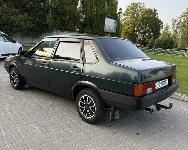 Зеленый ВАЗ 21099, объемом двигателя 1.5 л и пробегом 147 тыс. км за 1150 $, фото 3 на Automoto.ua