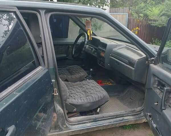 Зеленый ВАЗ 21099, объемом двигателя 1.5 л и пробегом 232 тыс. км за 1000 $, фото 1 на Automoto.ua