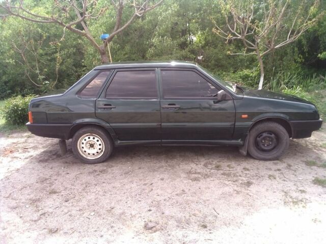 Зеленый ВАЗ 21099, объемом двигателя 1.5 л и пробегом 200 тыс. км за 1500 $, фото 5 на Automoto.ua