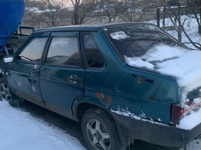 Зеленый ВАЗ 21099, объемом двигателя 1.3 л и пробегом 777 тыс. км за 800 $, фото 1 на Automoto.ua