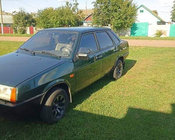 Зеленый ВАЗ 21099, объемом двигателя 1.5 л и пробегом 220 тыс. км за 2250 $, фото 5 на Automoto.ua