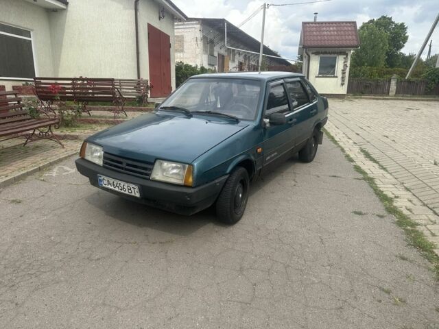 Зеленый ВАЗ 21099, объемом двигателя 1.5 л и пробегом 180 тыс. км за 850 $, фото 1 на Automoto.ua