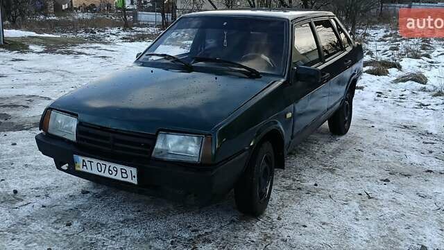 Зелений ВАЗ 21099, об'ємом двигуна 1.5 л та пробігом 119 тис. км за 1000 $, фото 2 на Automoto.ua