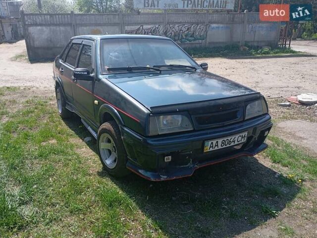 Зеленый ВАЗ 21099, объемом двигателя 1.5 л и пробегом 268 тыс. км за 1550 $, фото 1 на Automoto.ua