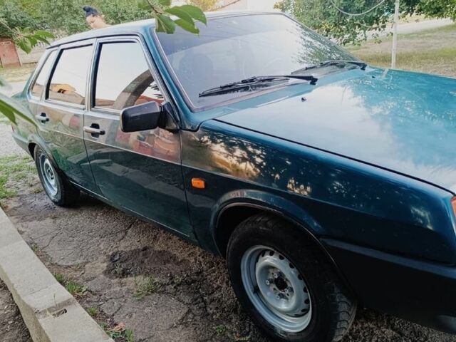 Зелений ВАЗ 21099, об'ємом двигуна 1.5 л та пробігом 183 тис. км за 1750 $, фото 3 на Automoto.ua