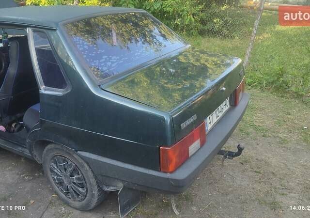 Зелений ВАЗ 21099, об'ємом двигуна 1.5 л та пробігом 201 тис. км за 900 $, фото 3 на Automoto.ua