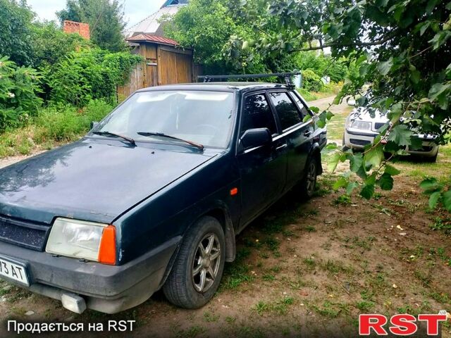 Зеленый ВАЗ 21099, объемом двигателя 1.5 л и пробегом 232 тыс. км за 1000 $, фото 2 на Automoto.ua