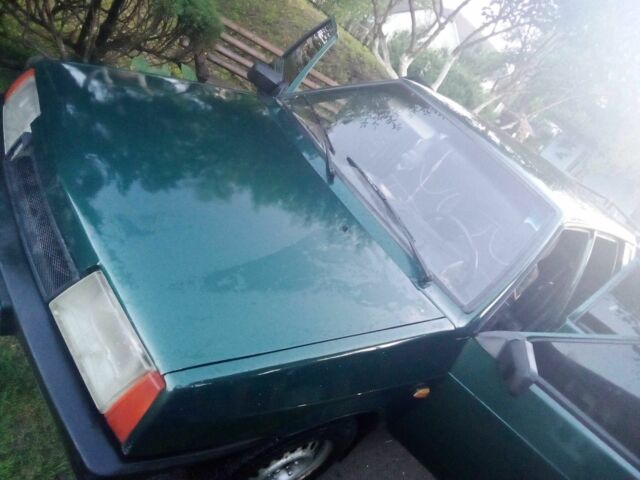 Зеленый ВАЗ 21099, объемом двигателя 1.5 л и пробегом 300 тыс. км за 850 $, фото 2 на Automoto.ua