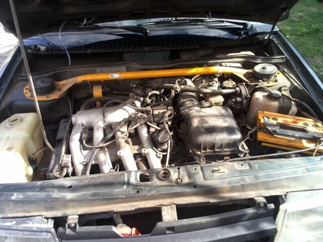 Зеленый ВАЗ 21099, объемом двигателя 1.5 л и пробегом 200 тыс. км за 1500 $, фото 4 на Automoto.ua