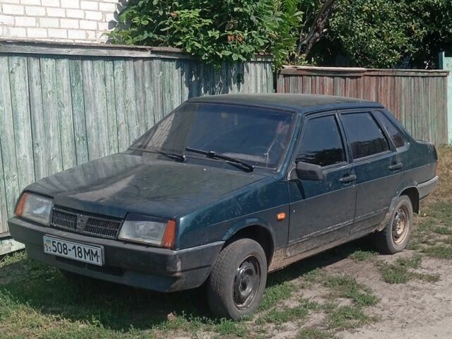 ВАЗ 21099 2002 в Чернигове на Automoto.ua Зеленый ВАЗ 21099, объемом двигателя 1.5 л и пробегом 167 тыс. км за 595 $, фото 1 на Automoto.ua