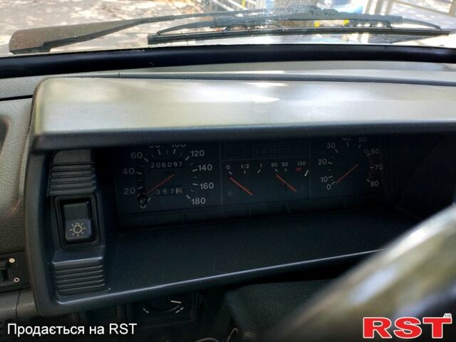 Зеленый ВАЗ 21099, объемом двигателя 1.5 л и пробегом 206 тыс. км за 1400 $, фото 2 на Automoto.ua