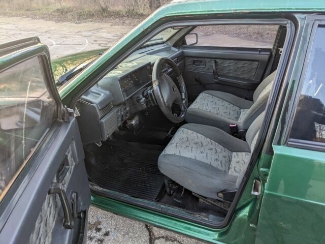 Зелений ВАЗ 21099, об'ємом двигуна 0 л та пробігом 220 тис. км за 1300 $, фото 5 на Automoto.ua