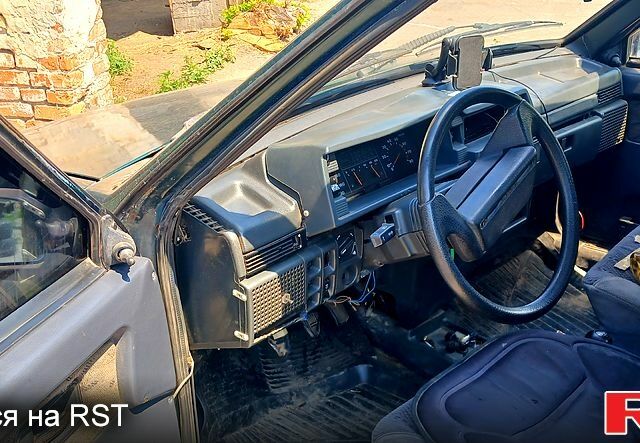 Зеленый ВАЗ 21099, объемом двигателя 1.5 л и пробегом 260 тыс. км за 890 $, фото 1 на Automoto.ua