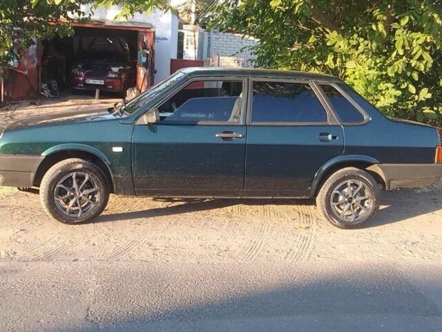 Зеленый ВАЗ 21099, объемом двигателя 1.5 л и пробегом 160 тыс. км за 1350 $, фото 1 на Automoto.ua