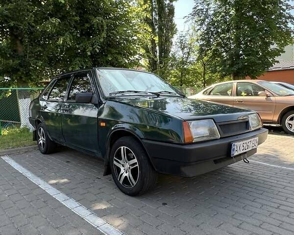 Зеленый ВАЗ 21099, объемом двигателя 1.6 л и пробегом 200 тыс. км за 1800 $, фото 2 на Automoto.ua