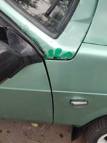 Зеленый ВАЗ 21099, объемом двигателя 1.5 л и пробегом 250 тыс. км за 800 $, фото 2 на Automoto.ua