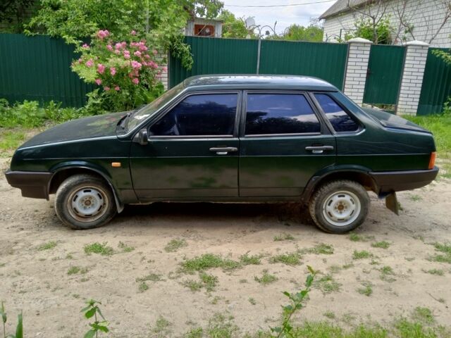 Зелений ВАЗ 21099, об'ємом двигуна 1.5 л та пробігом 85 тис. км за 1100 $, фото 2 на Automoto.ua