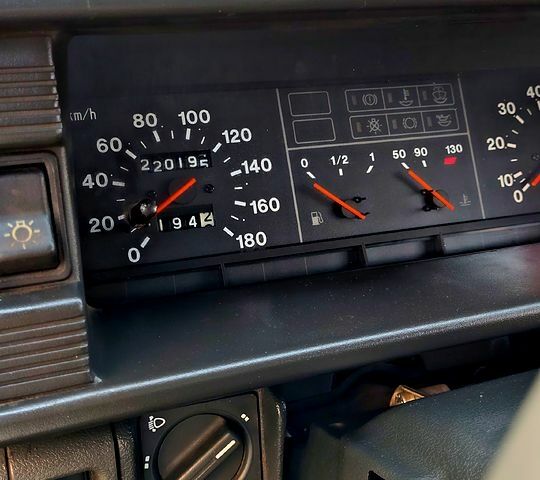 Зеленый ВАЗ 21099, объемом двигателя 1.5 л и пробегом 220 тыс. км за 2000 $, фото 5 на Automoto.ua