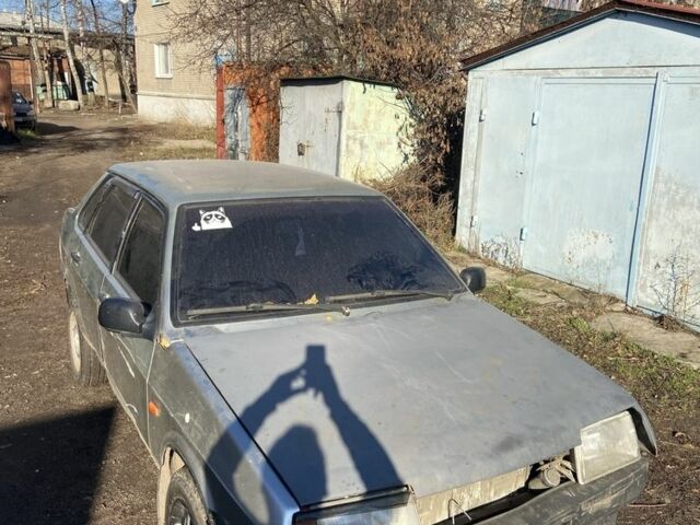 Зеленый ВАЗ 21099, объемом двигателя 1.5 л и пробегом 196 тыс. км за 582 $, фото 3 на Automoto.ua