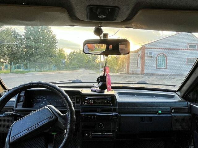 Зеленый ВАЗ 21099, объемом двигателя 1.5 л и пробегом 200 тыс. км за 1750 $, фото 7 на Automoto.ua