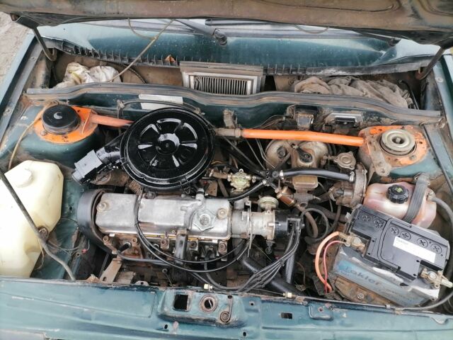 Зелений ВАЗ 21099, об'ємом двигуна 1.5 л та пробігом 320 тис. км за 1300 $, фото 9 на Automoto.ua