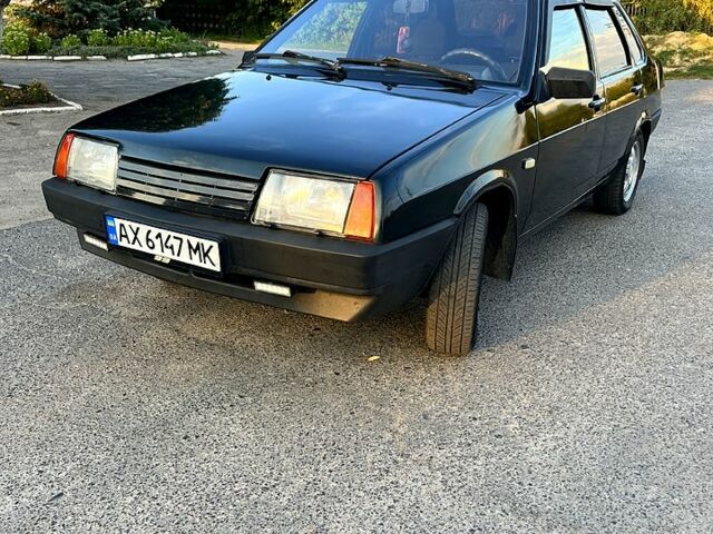 Зеленый ВАЗ 21099, объемом двигателя 1.5 л и пробегом 200 тыс. км за 1750 $, фото 3 на Automoto.ua