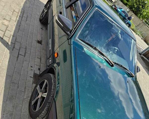 Зеленый ВАЗ 21099, объемом двигателя 1.5 л и пробегом 213 тыс. км за 2100 $, фото 5 на Automoto.ua