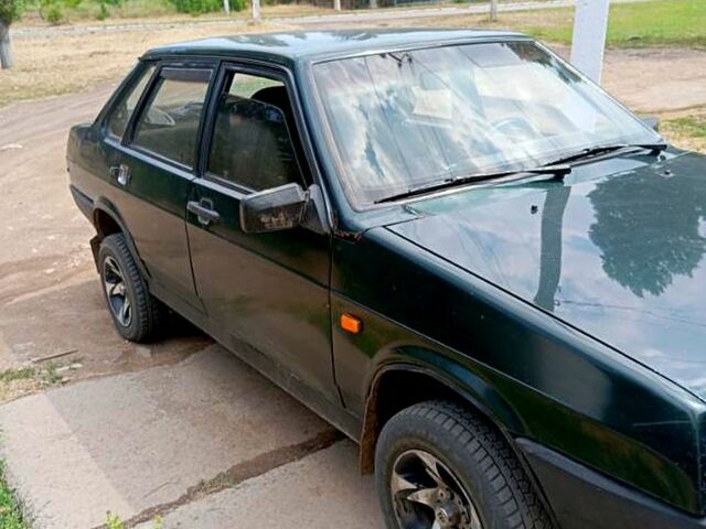 Зелений ВАЗ 21099, об'ємом двигуна 1.5 л та пробігом 2000000 тис. км за 1000 $, фото 2 на Automoto.ua